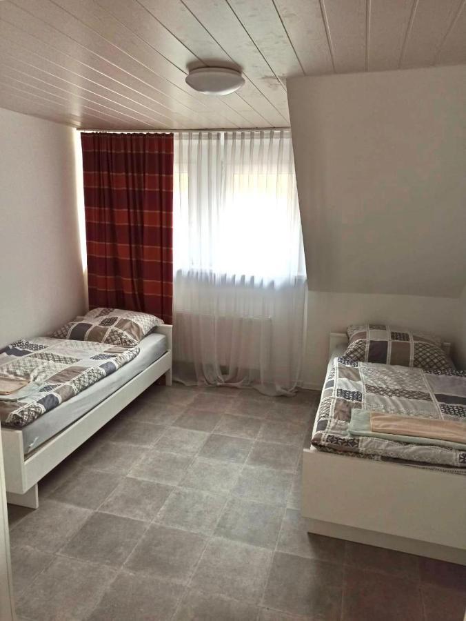 Apartments Zum Stillen Winkel Niederbreitbach Exteriör bild